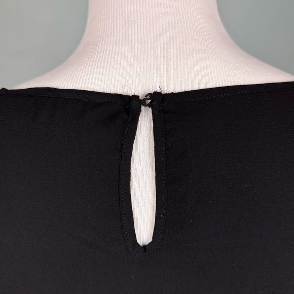 Long Sleeve Shoulderless Dress - Picture 5 of 7